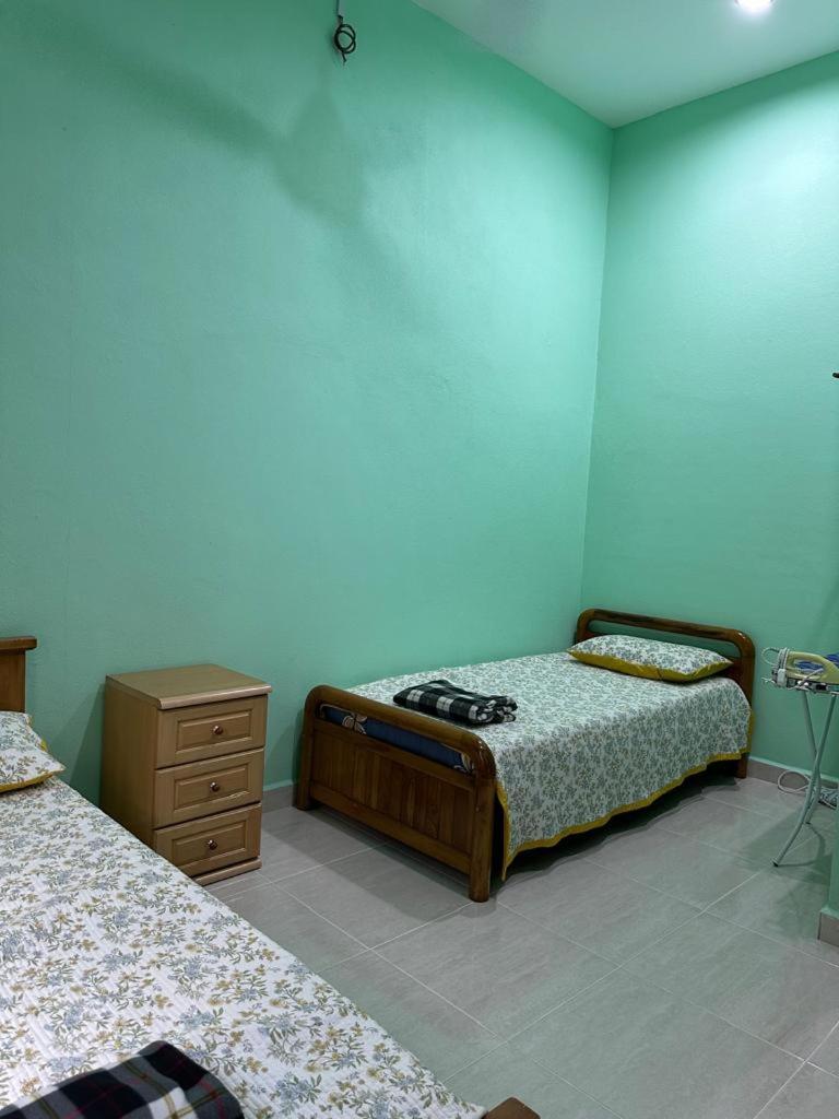 Homestay Haji Noor Tanah Merah  Kültér fotó