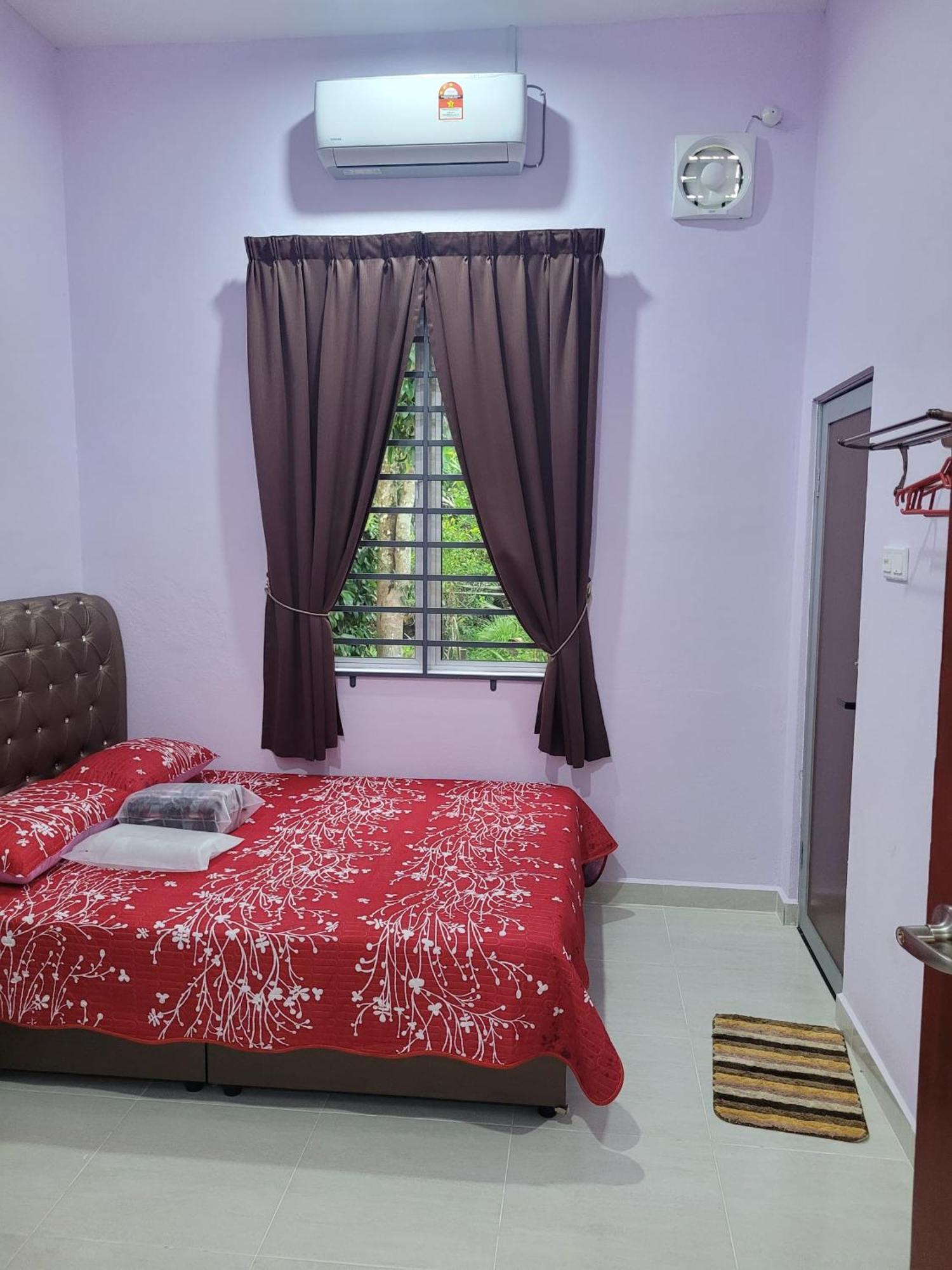 Homestay Haji Noor Tanah Merah  Kültér fotó